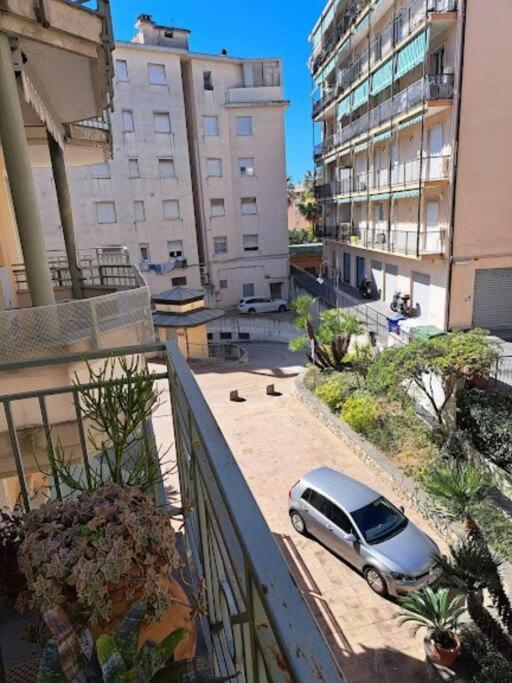Appartamento Centrale Vicino Spiagge E Ciclabile + Box-Auto ! Arma di Taggia Esterno foto